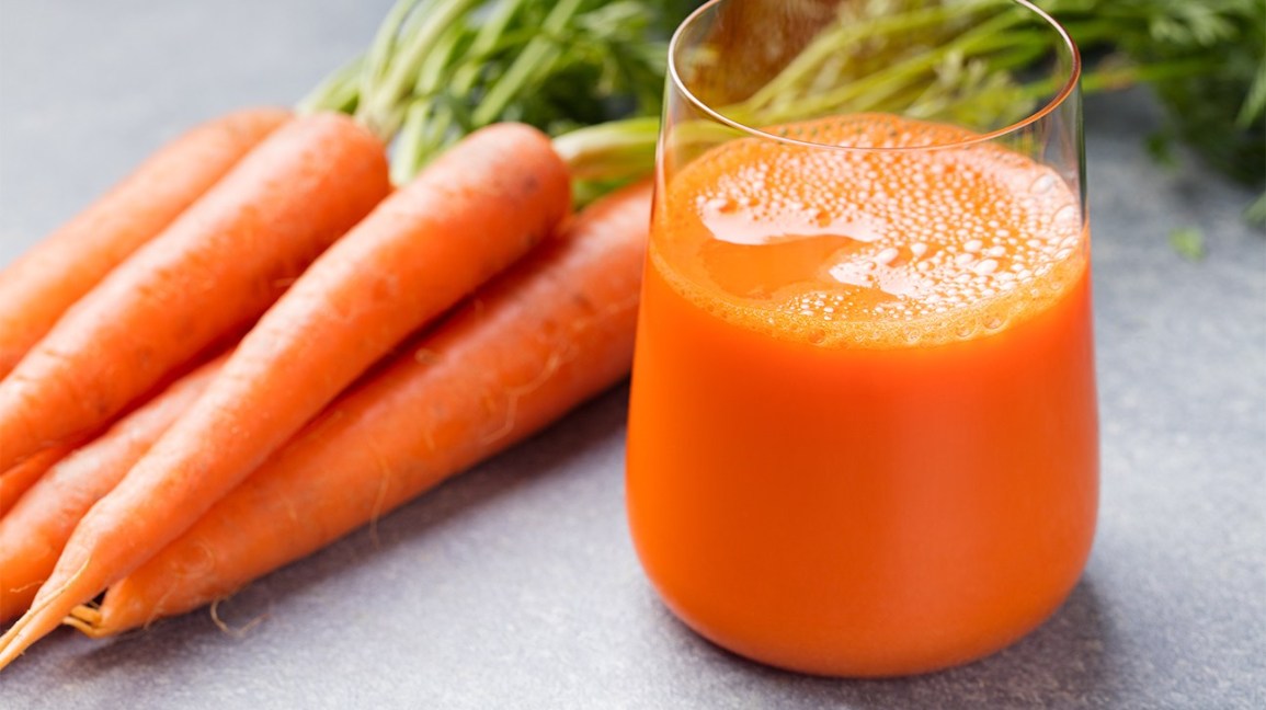 https://i0.wp.com/post.healthline.com/wp-content/uploads/2020/10/carrot-juice-1296x728-header.jpg?w=1155&h=1528